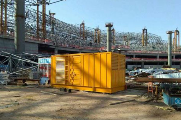 龙里发电机出租如何判断空气滤清器是否需要更换？